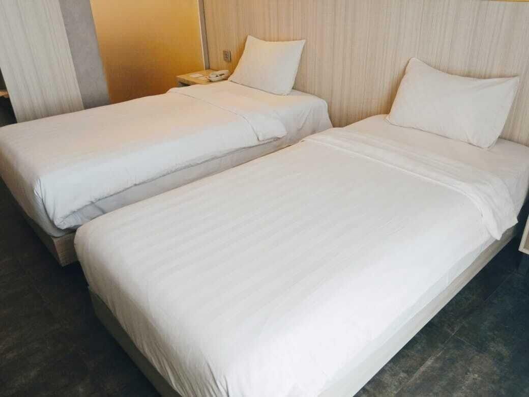 Grand Kolopaking Hotel Kebumen Exterior foto