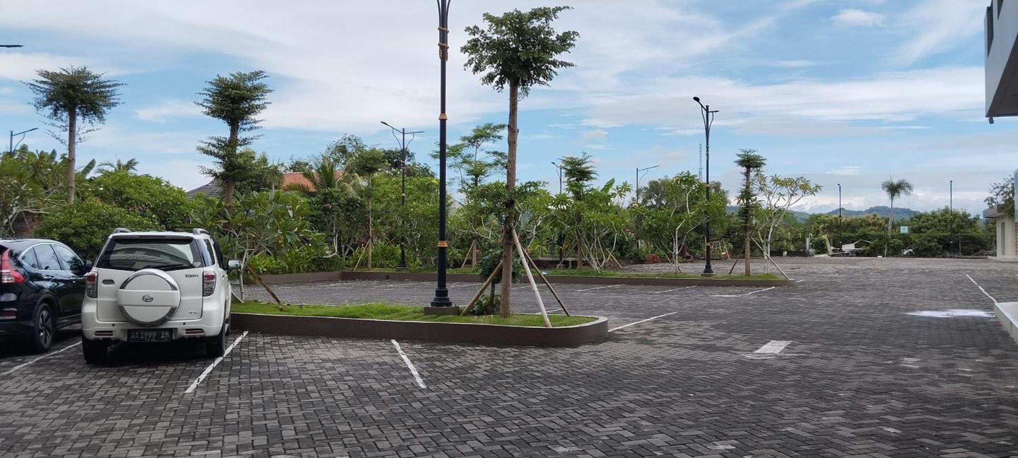 Grand Kolopaking Hotel Kebumen Exterior foto